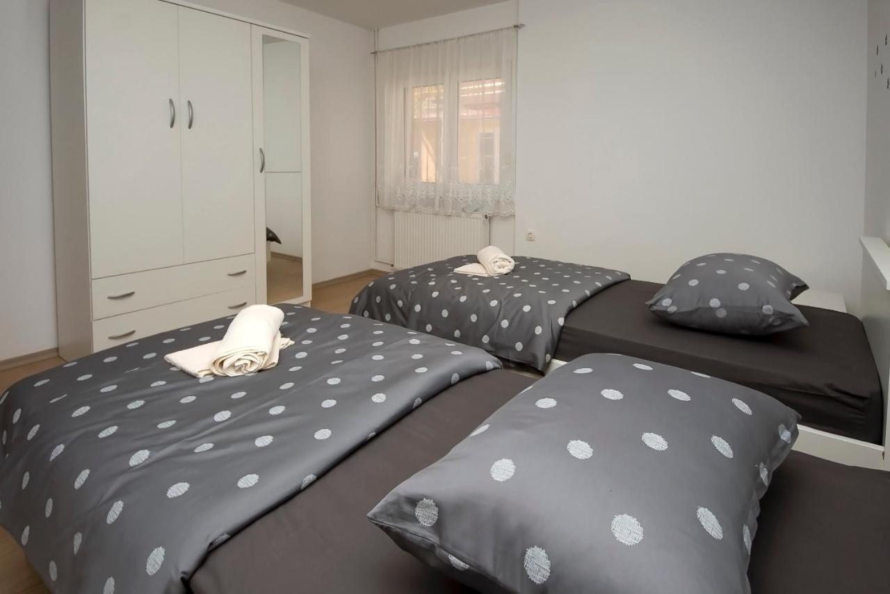 Apartman Mia Шибеник Экстерьер фото