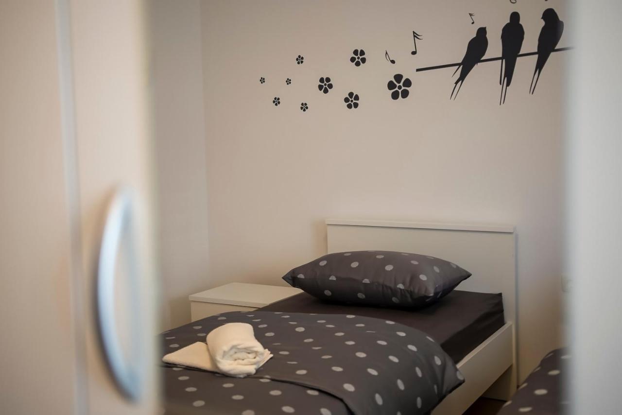 Apartman Mia Шибеник Экстерьер фото