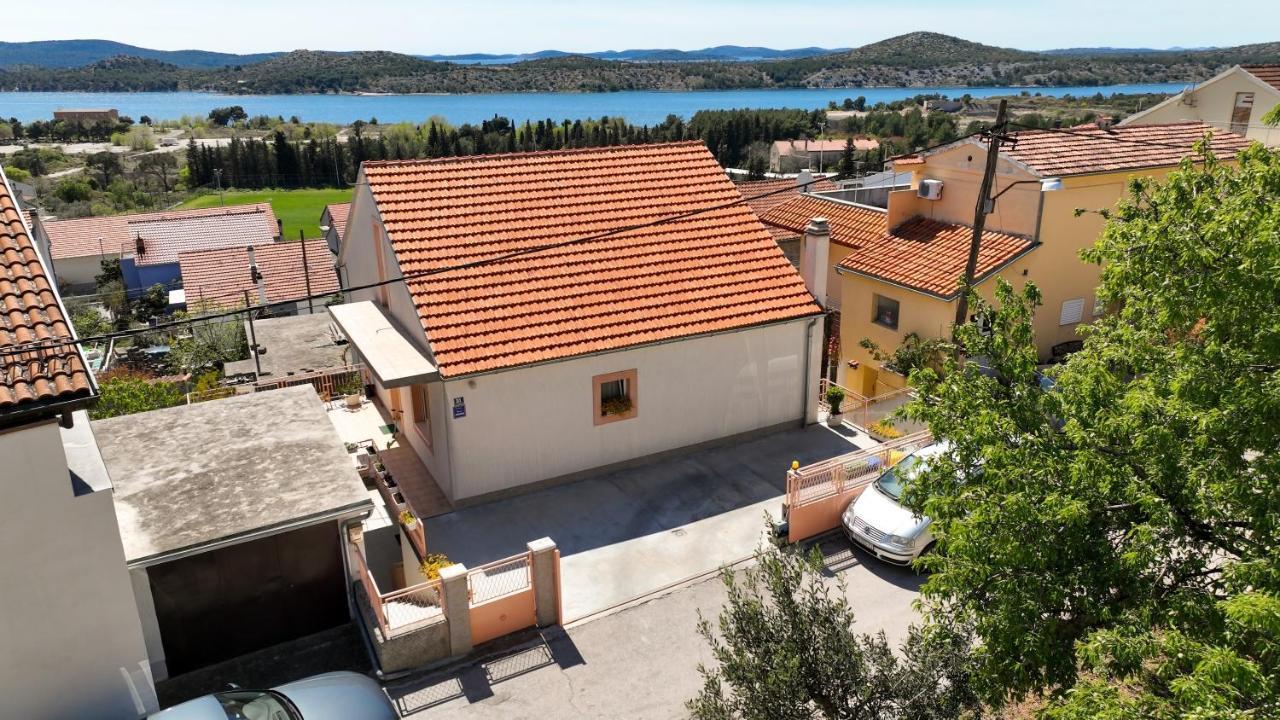 Apartman Mia Шибеник Экстерьер фото
